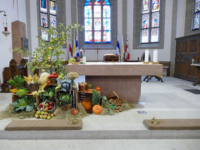 Familiengottesdienst zum Erntedankfest (© Karl-Franz Thiede)